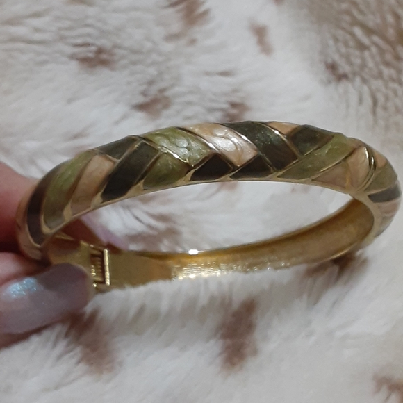 Vintage Inlayed Enamel Bangle Bracelet - Picture 2 of 8